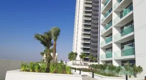 Gharfar-2 Heaven Escape-Golf view-high floor-Netflix-GYM-Pool-perfect staycation - Image 4