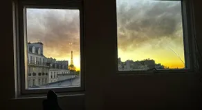 View Eiffel Tower - Image 3