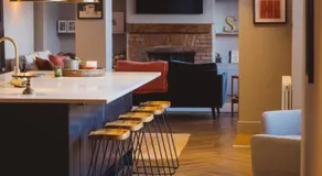 Luxury House sleeps 14 with Secret Bar near Bath - Image 4