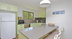 Red Door Beach House - Image 4