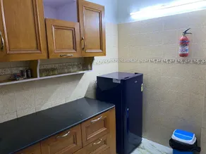 LUXURIOUS 3 BEDROOM APARTMENT - Image 5