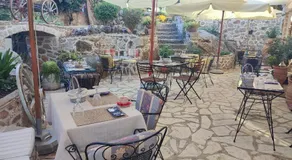 Archontiko Art Hotel - Image 2