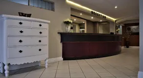 Emakhosini Self-Catering Apartments - Image 2