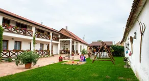 Lilaakác Vendégház - Image 5