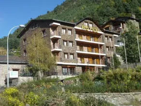 Del Bisset - Image 3