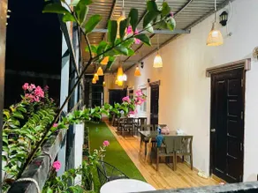AHK 1-a peace, warm garden homestay near the beach - Image 3