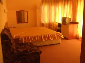 Family Hotel Mimosa - Image 2