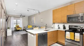 1Br Uptown, Pool, Wine, near Convention Center_311 - Image 4