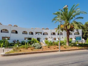 Belmare Hotel - Image 1