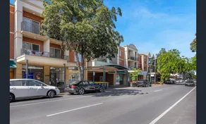 North Adelaide "The Grand" Apartments - Parking - Image 3