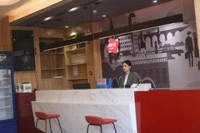 Thank Inn Shandong Heze Cao County Zhuangzhai Town Center Turntable - Image 3