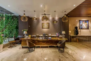 Sunflower Luxury Hotel - Image 3