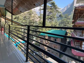 Blue Moon Homestay Kasol - Image 2