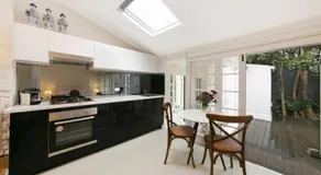 Paddington Garden Cottage with fast Wifi - Image 3