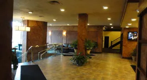 Lenox Hotel and Suites - Image 4