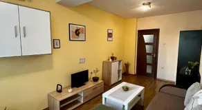 Cute and Cozy Flat - Image 2