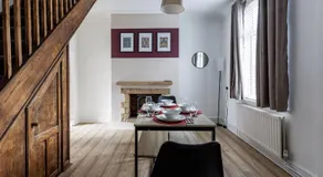 Central Bishop Auckland 2BR Home Walk to Town - Image 3
