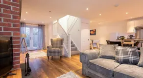 Beautiful Cottage in Durham with Pool Table - Image 2