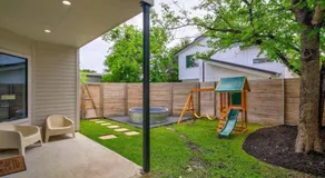 New Modern 3BR 2.5BA North Loop, Cowboy Pool and Patio by Austin Vacay - Image 4