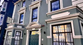 The Central House Clifden - Image 2