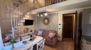 Sunset house - Image 2