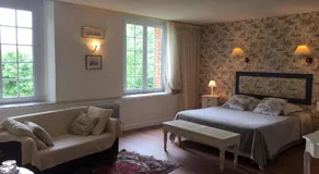 Chambres d'Hôtes & Gite La Chatellenie - Image 2