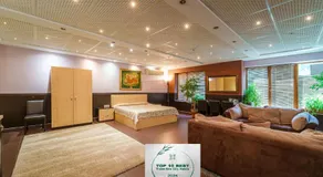 Hotel Ego - Parking Available - Top Central Location - Image 2