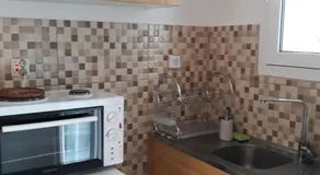 Fully renovated small & cosy studio - Image 5