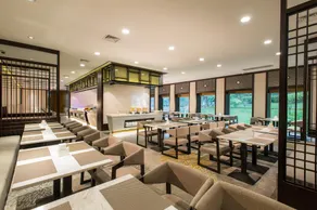 Fragrant Hill Hotel - Image 3