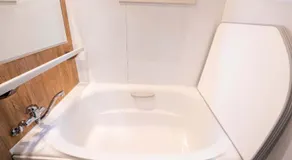 102Room,Free parking just a 7-minute walk from Koiwa tram stop This spacious 75-square-meter flats features two large bedrooms and can accommodate up to seven guests - Image 3