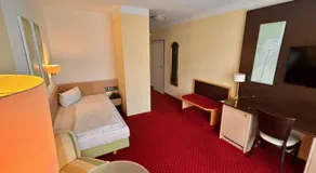 Hotel Phönix - Image 2