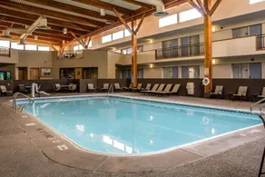 Lifestyle Inn Cedar Falls - Image 2