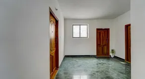 Hotel O J2 Service Appartment - Image 5