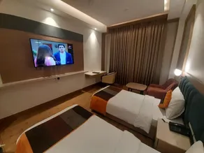 Hotel Golden Orchid - Image 3