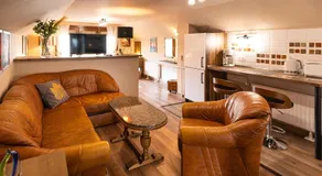 PelsoArt Apartments - Image 2