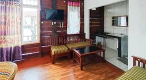 AS Resto,Café & Hotel Mitra RedDoorz - Image 2