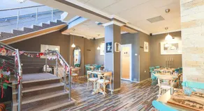 ArtMotel & Bistro - Image 3