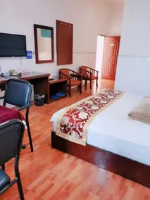 Yiliangyuwan Hotel - Image 4