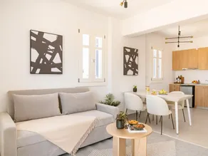Sanders Paros Gardens - Fresh 1-Bdr Apt w Balcony - Image 2