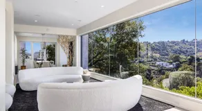 4BR Architectural Gem in Beverly Hills - Image 5