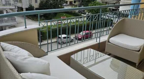 Rest & Nest Luxury Apartment - Image 2