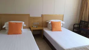 Shipu Dongshajiao Hotel - Image 4