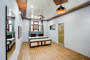 SPOT ON The Urban Nest Hotel - Image 2