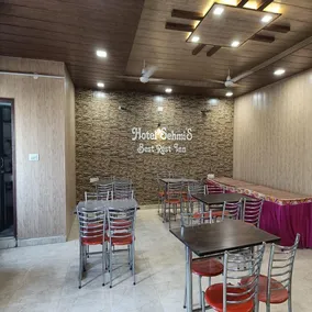 Hotel Sehmi's Best Rest Inn - Image 5