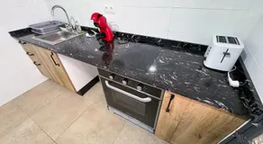 El Piso Bajo - Image 4