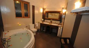 Margit Suites Hotel - Image 5