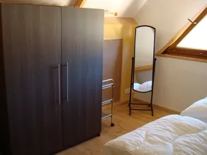 Idyllic Holiday Home in Lacapelle-Marival with Garden - Image 2