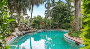 Bayside City Apartments Cairns - Image 3