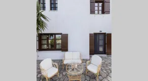 Aegean's Whispery Seafront Villa - Image 5