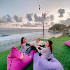 Osanna Beach Resort Pacitan - Image 4